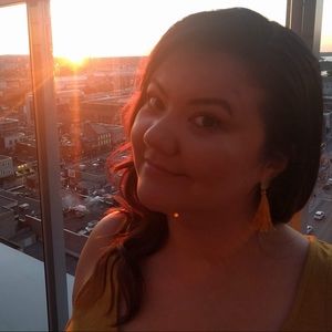 Meet your Posher, Christal